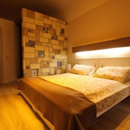 Zyz Holiday Home Palermo Luaran gambar